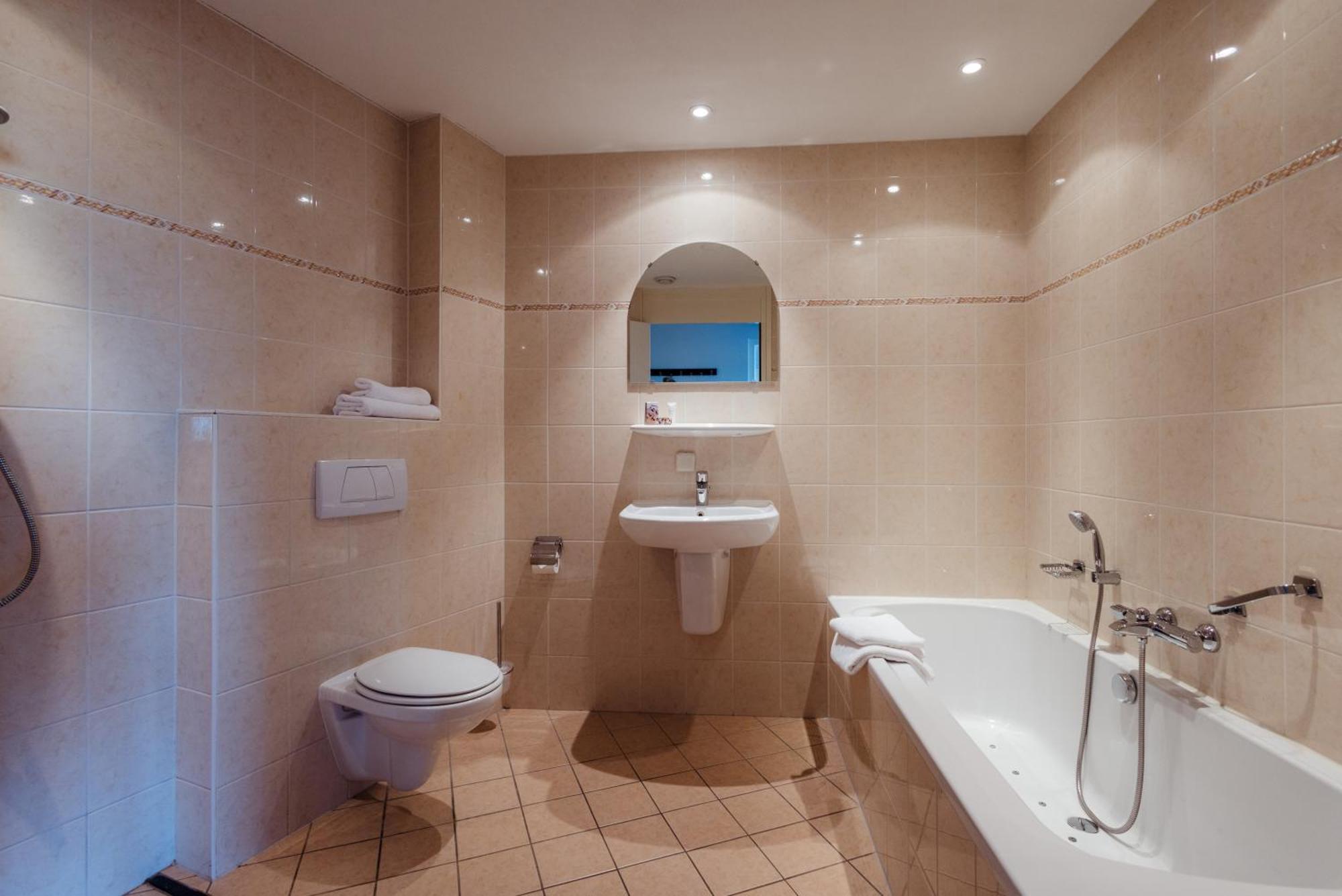 Appartementen Hotel Meyer Bergen aan Zee Ngoại thất bức ảnh